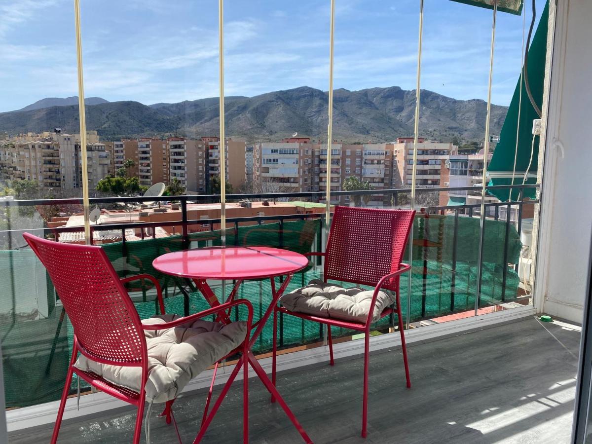 Lafrenchtouch - Coqueto Estudio Terraza Con Vistas Torremolinos Kültér fotó