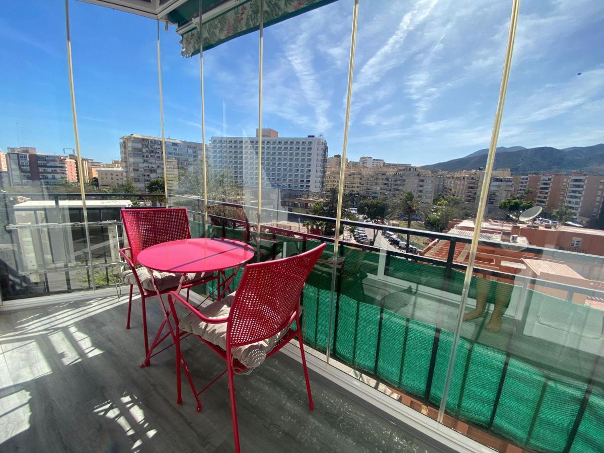 Lafrenchtouch - Coqueto Estudio Terraza Con Vistas Torremolinos Kültér fotó